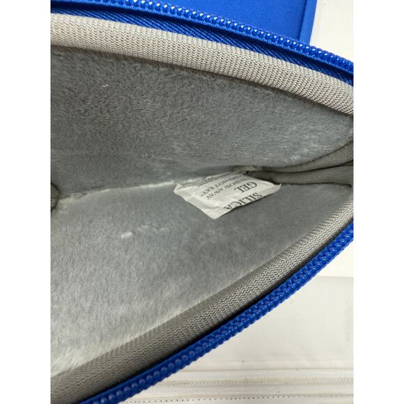 Mosiso Royal Blue Laptop Sleeve With Matching Cords Chargers Case 10 x 14" - Picture 8 of 10